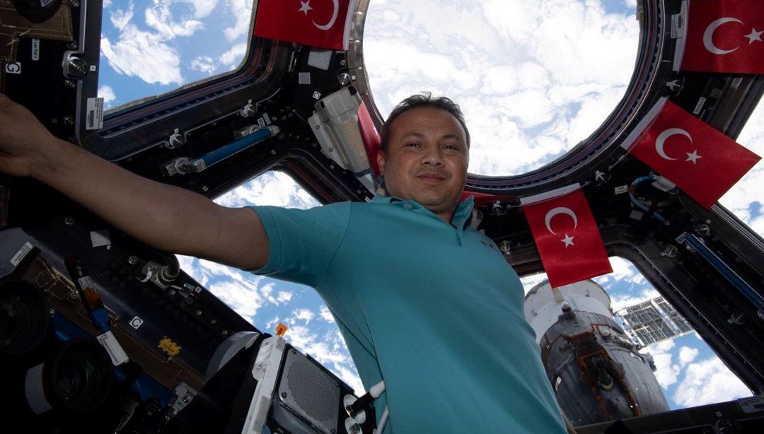 Astronot Alper Gezeravcı “gMetal” deneyini yaptı