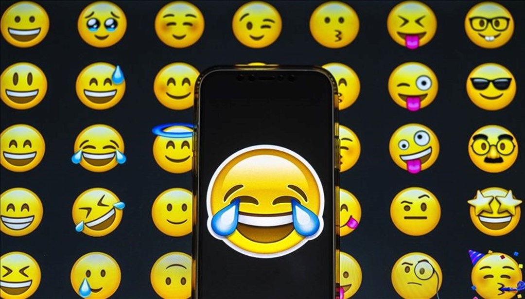 iPhone telefonlara 118 yeni emoji geliyor