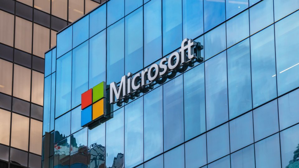 Microsoft, yapay zeka destekli haber içeriği üretimi için Semafor ile anlaştı